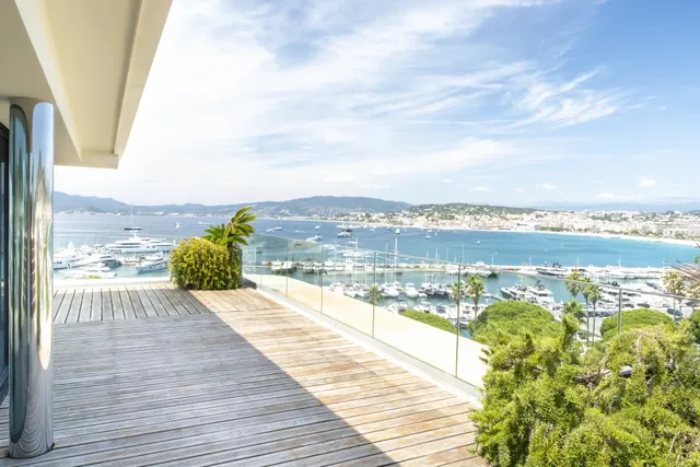 La Croisette – Penthouse with Private Pool