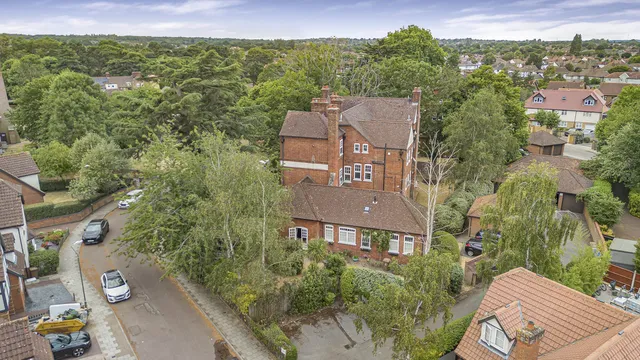 11 Acacia Way, Sidcup DA15 8WW