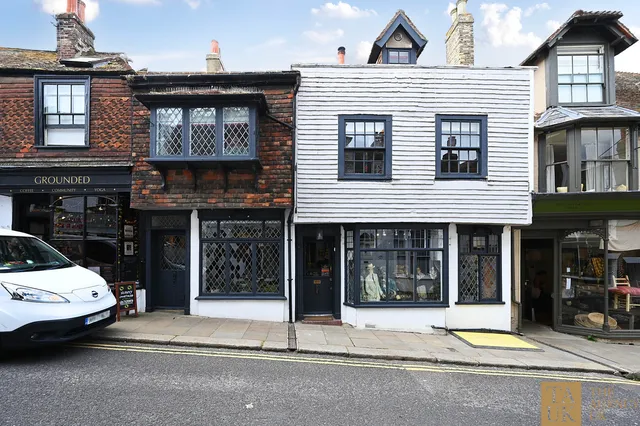 Peacocke Gallery, 8 Lion Street, East Sussex TN31 7LB