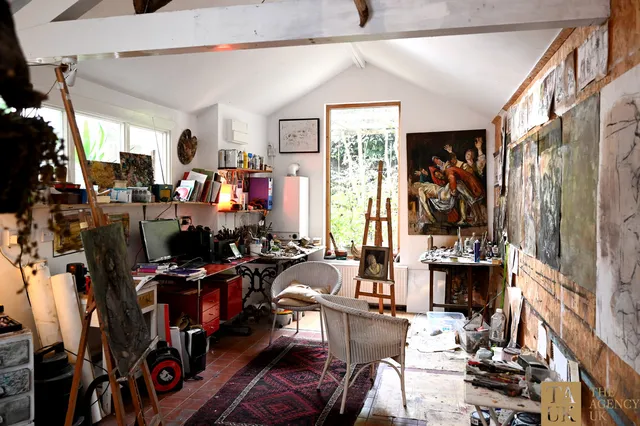Peacocke Gallery, 8 Lion Street, East Sussex TN31 7LB