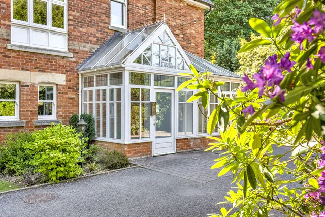 Flat 2, 15 Cavendish Road, Bournemouth BH1 1QX