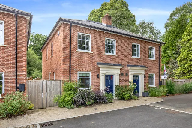 4 Birch Lane, Fordingbridge SP6 1FR