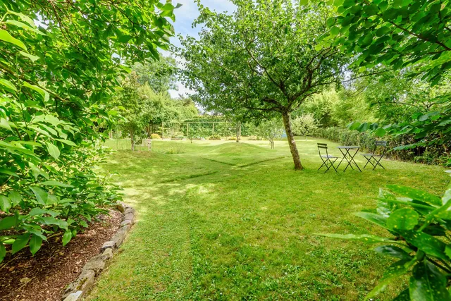 Vine Cottage Broadhempston, Totnes TQ9 6BD