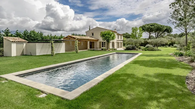 Villa in Eygalieres, Provence - Var