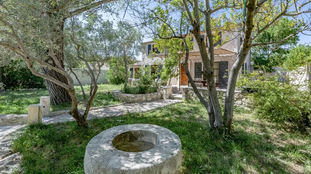 Villa in Paradou, Provence - Var