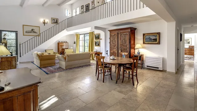 Villa in Eygalieres, Provence - Var