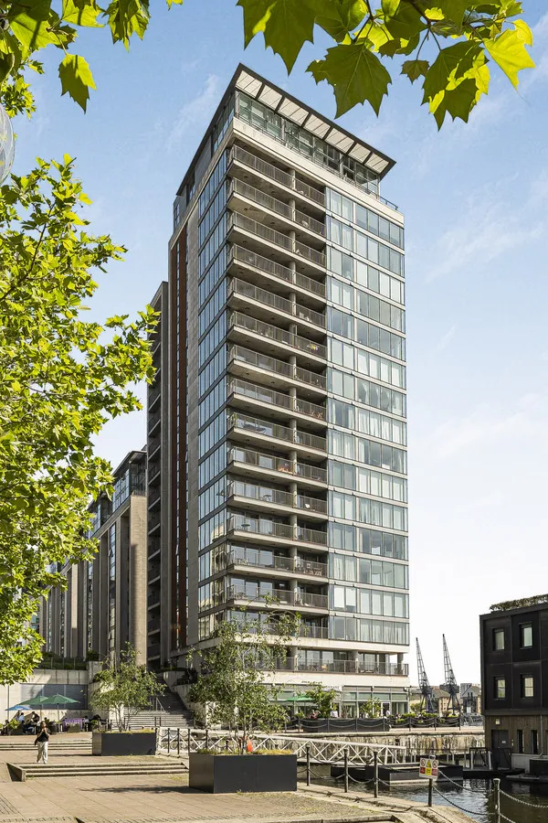 Flat 25, 17 Western Gateway, London E16 1AQ