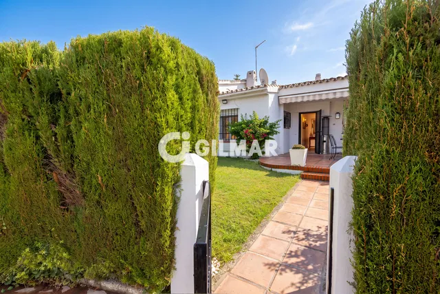 Townhouse in SAN PEDRO ALCÁNTARA, Málaga