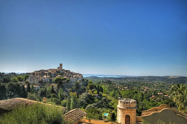 Apartment in St Paul, French Riviera