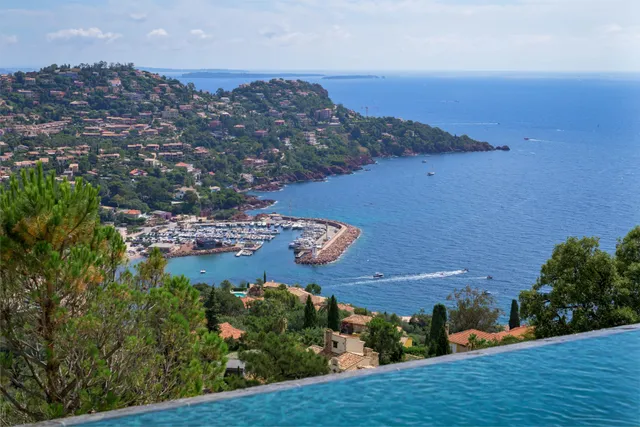 Villa in Le Trayas, French Riviera