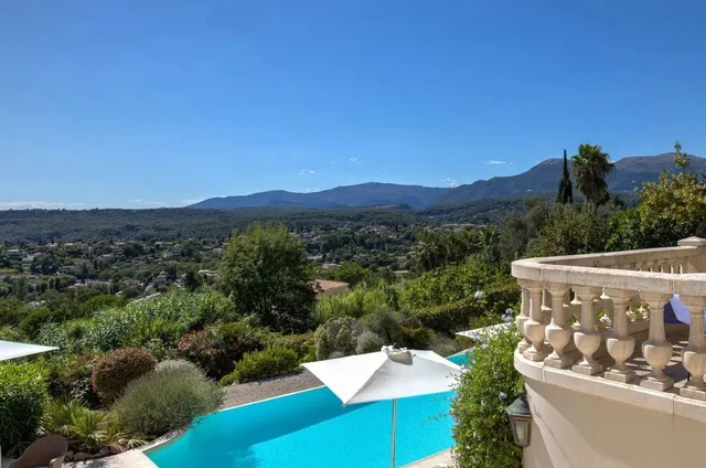 Villa in St Paul, French Riviera