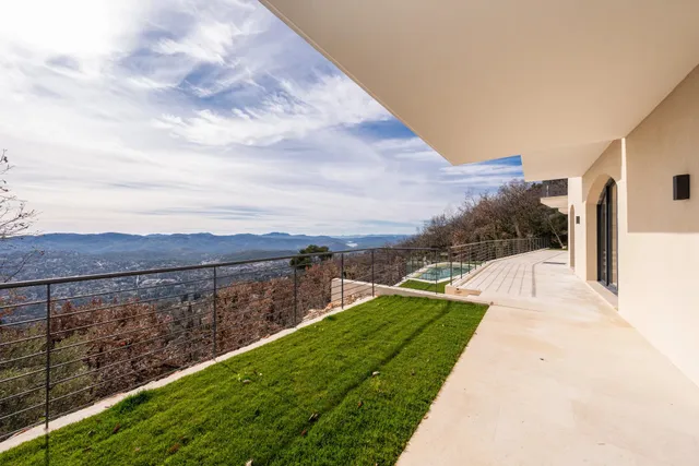 Villa in Speracedes, French Riviera