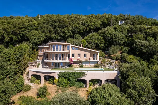Villa in Cabris, French Riviera