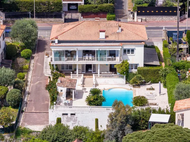 فيلا في كان، الريفييرا الفرنسية
