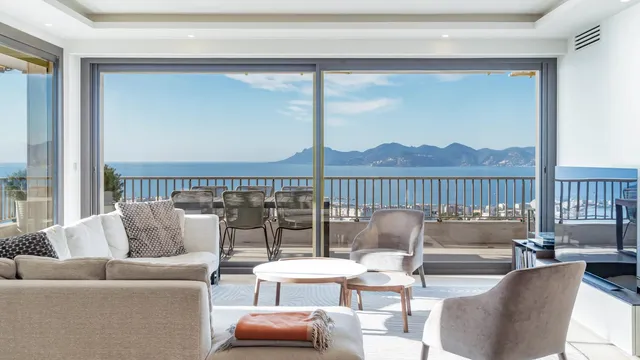 Apartment in Cannes, French Riviera