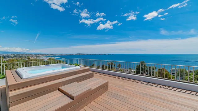 Apartment in Le Golfe Juan, French Riviera