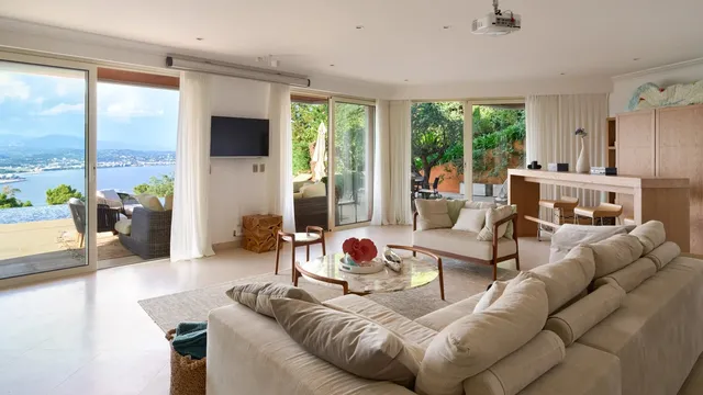 Villa in Theoule sur Mer, French Riviera