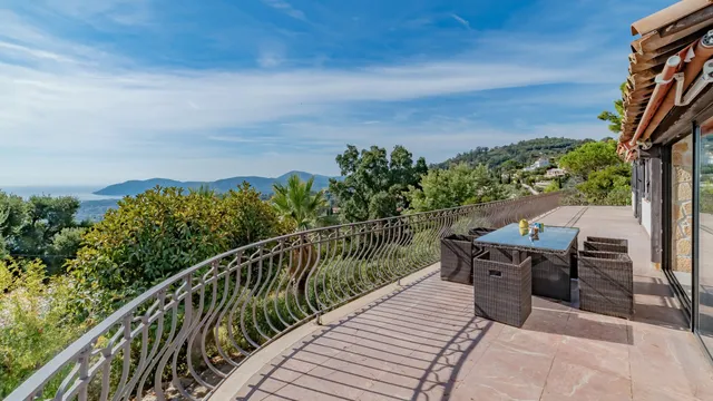 Villa in Mandelieu La Napoule, French Riviera
