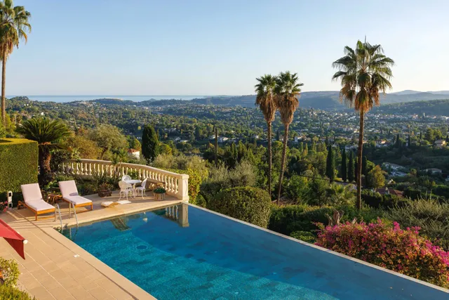 Villa in St Paul, French Riviera