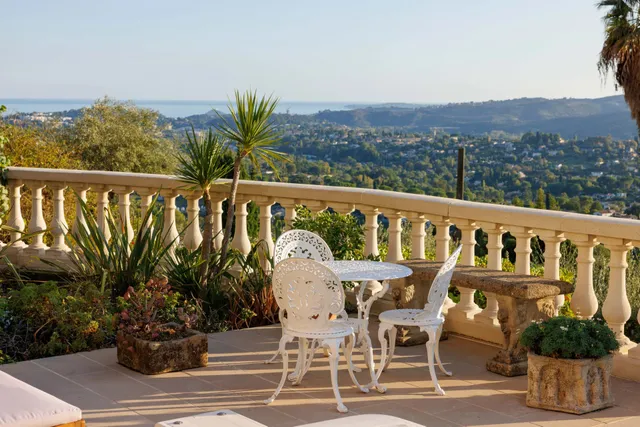 Villa in St Paul, French Riviera