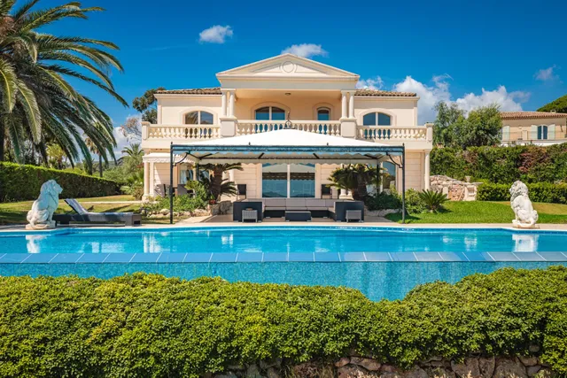 Villa in Grimaud, French Riviera