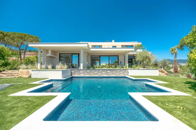 Villa in Ste Maxime, French Riviera