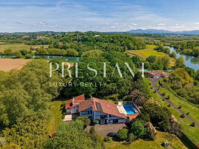 Rare estate between nature and refinement, moments from Biarritz