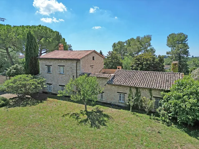 Villa in Le Rouret, French Riviera