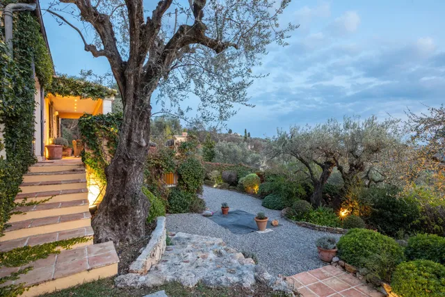 Villa in Chateauneuf Grasse, French Riviera
