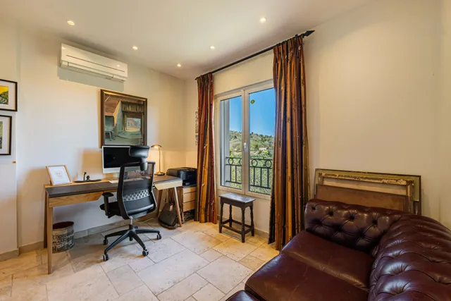 Villa in Chateauneuf Grasse, French Riviera