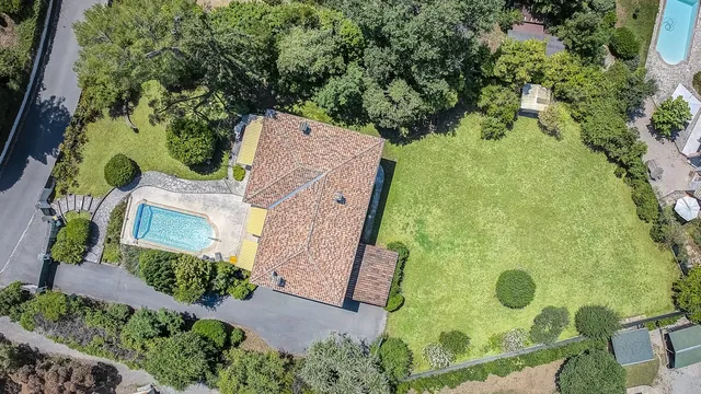 Villa in Roquefort Les Pins, French Riviera