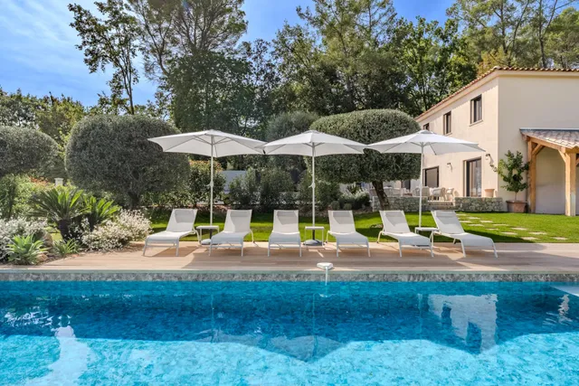 Villa in Roquefort Les Pins, French Riviera