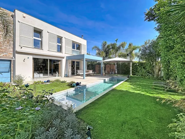 Villa in Cap D Antibes, French Riviera