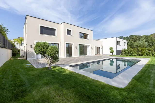 Villa in Valbonne, French Riviera
