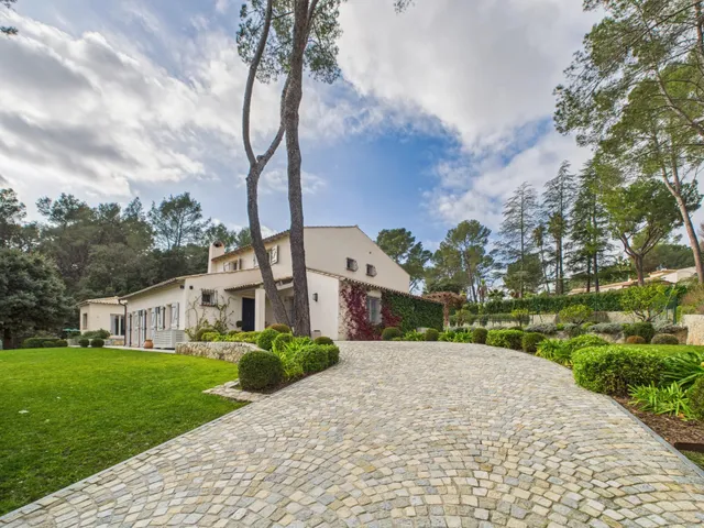 Villa in Mougins, French Riviera