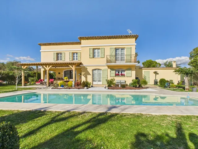 Villa in Valbonne, French Riviera