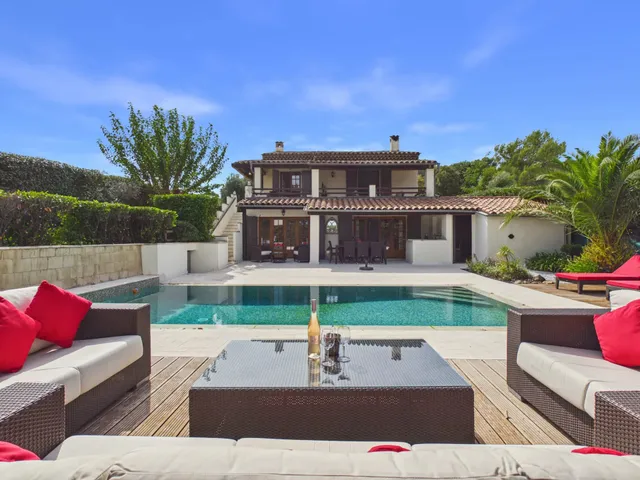 Villa in Valbonne, French Riviera
