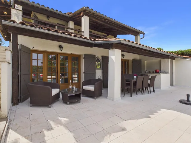 Villa in Valbonne, French Riviera