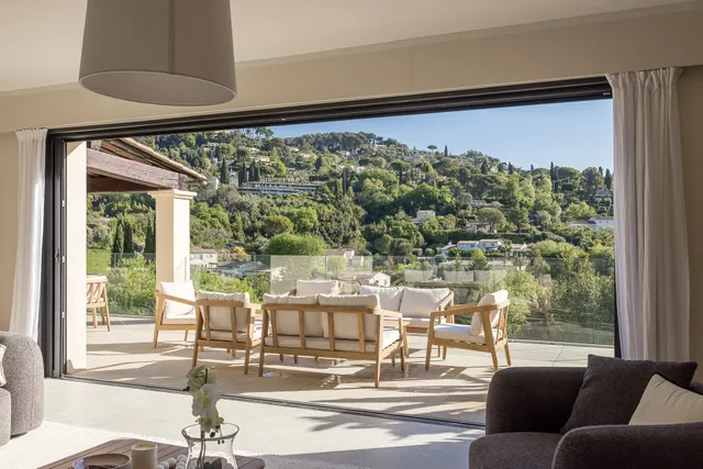 Villa in St Paul, French Riviera