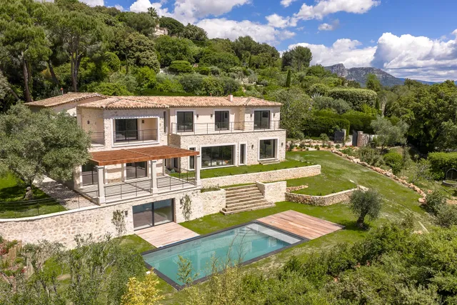 Villa in St Paul, French Riviera