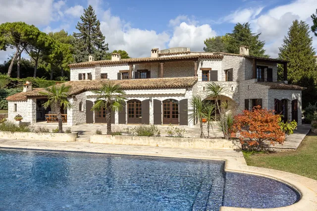 Villa in St Paul, French Riviera