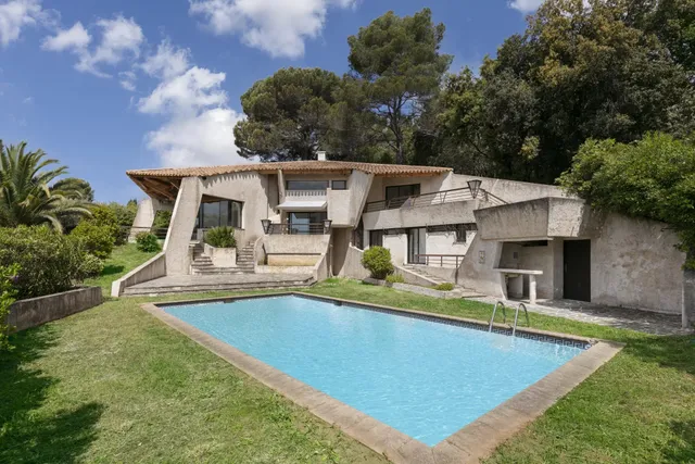 Villa in Biot, French Riviera