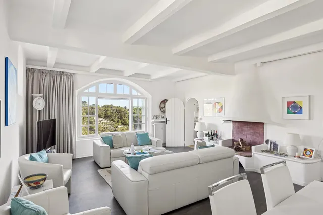 Apartment in St Paul, French Riviera