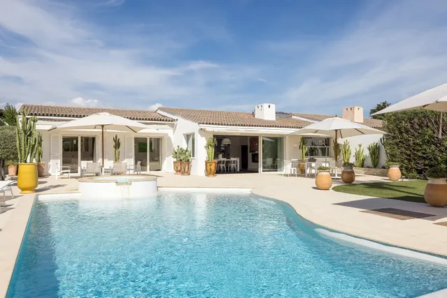 Villa in Villeneuve Loubet, French Riviera