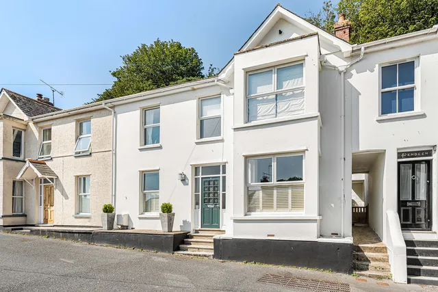 4 Daglands Road, Fowey PL23 1JL