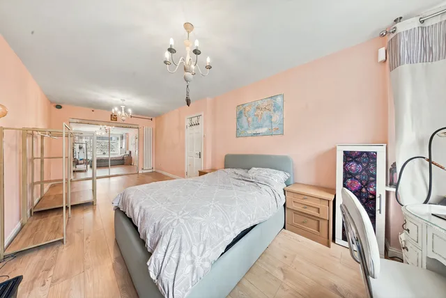 1 Florence Road, London SE2 9HB