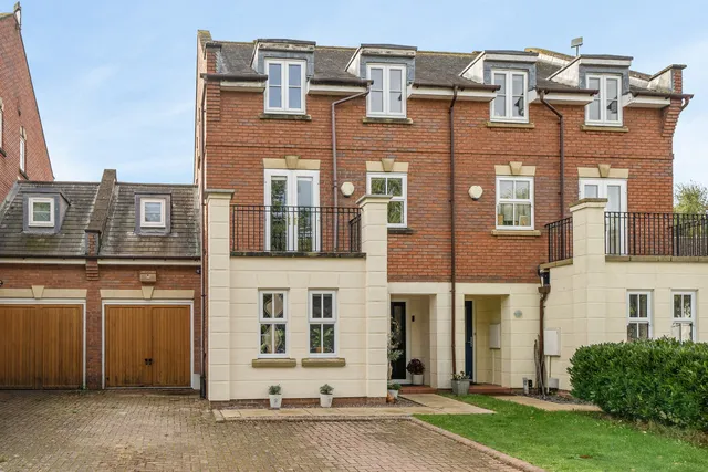 6 Monarch Terrace, West Malling ME19 4NP