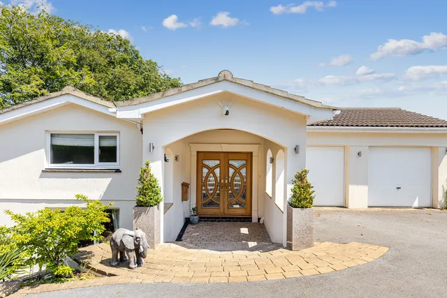 The Beeches Hillhead, Brixham TQ5 0EX