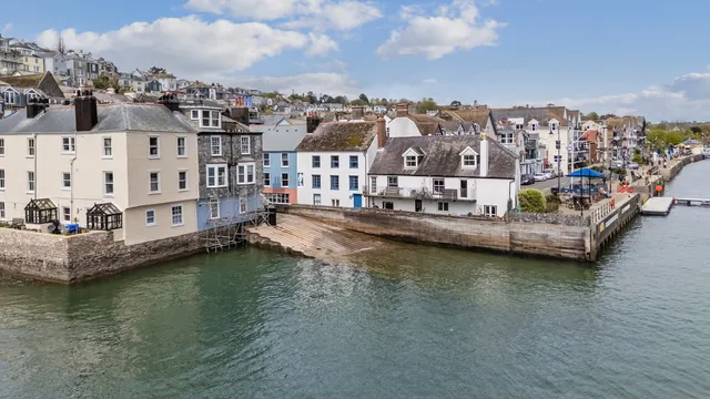 Hope Cottage Lower Ferry Slip, Dartmouth TQ6 9AW