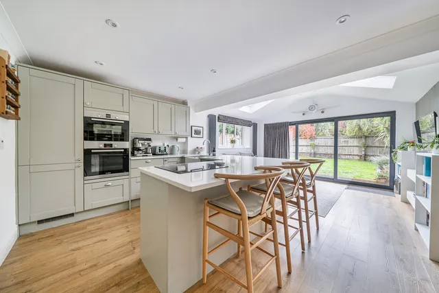 6 Monarch Terrace, West Malling ME19 4NP